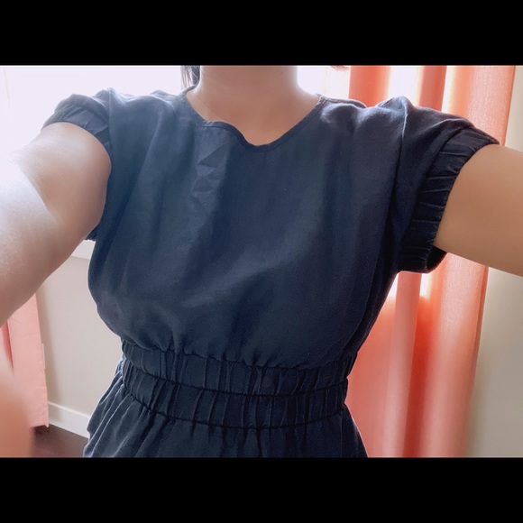 Blue Linen Top with cinched-waist - Picture 6 of 7